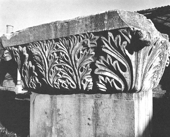 Capitello