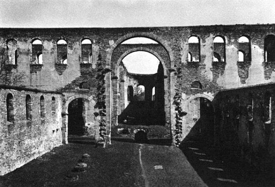 Rovine della chiesa dell'abbazia