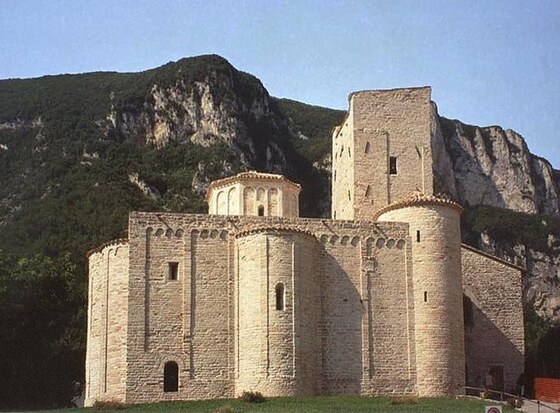 Abbazia di San Vittore alle Chiuse, Romanico minore