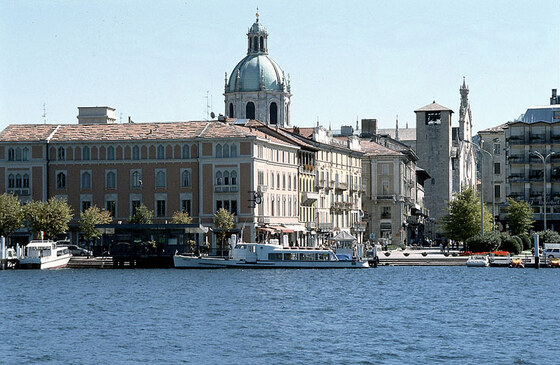 Como - Piaxxa Cavour