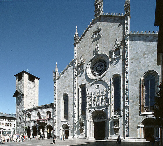 Como - Piazza Duomo