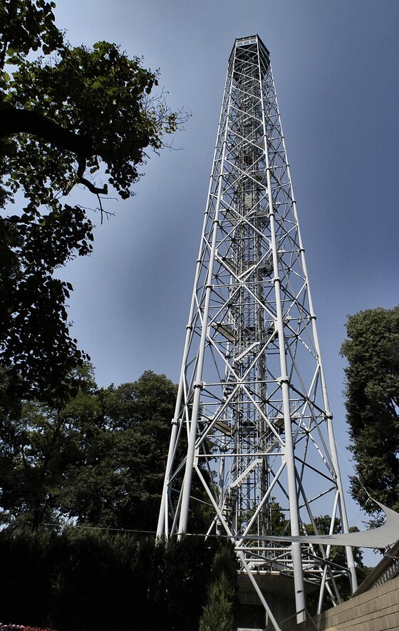 TORRE LITTORIA AL PARCO – TORRE BRANCA (1933)
