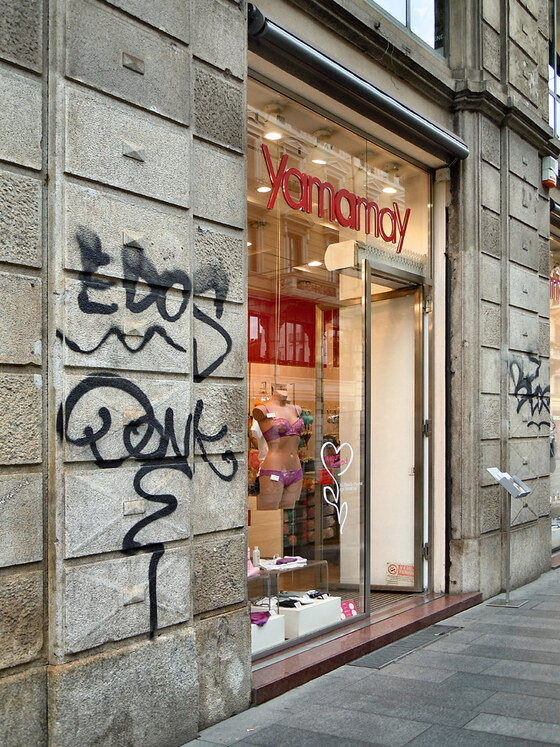 Via Torino > Carrobbio