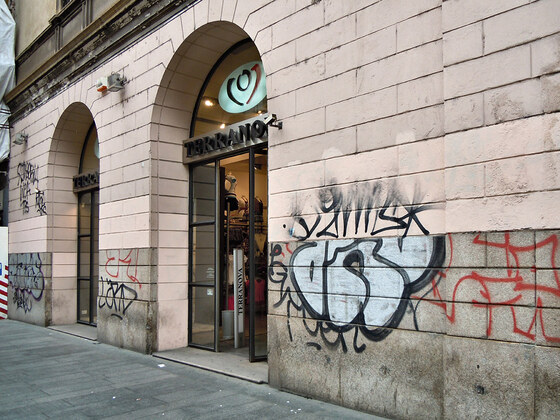 Via Torino > Carrobbio