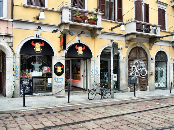 Via Torino > Carrobbio