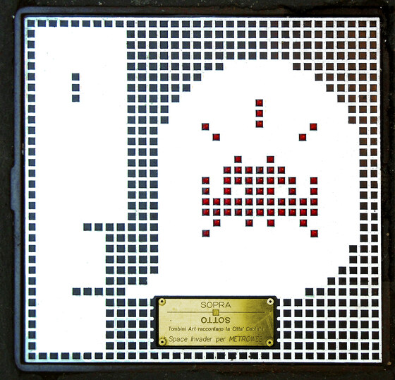 SPACE INVADER