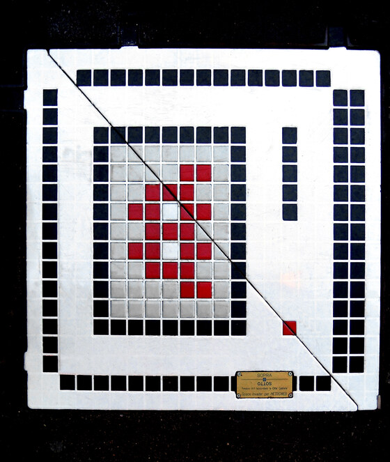 SPACE INVADER