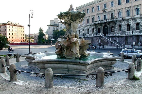 Fontana dei Tritoni