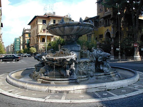 Fontana delle Rane