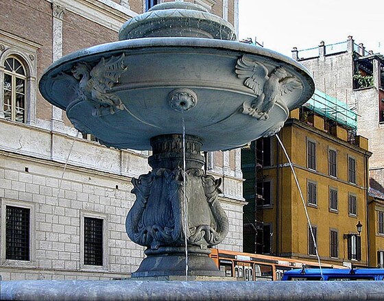 Fontana di Piazza Nicosia