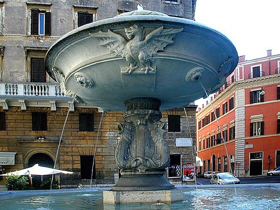 Fontana di Piazza Nicosia