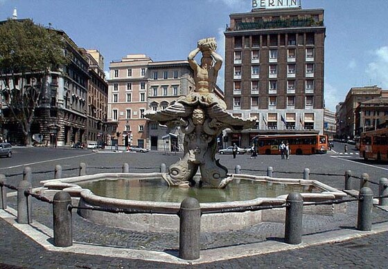 Fontana del Tritone in Piazza Barberini
