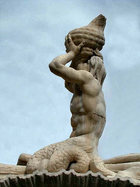 Fontana del Tritone in Piazza Barberini