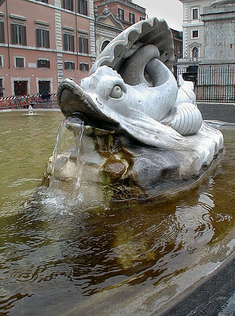 Fontana di Piazza Colonna