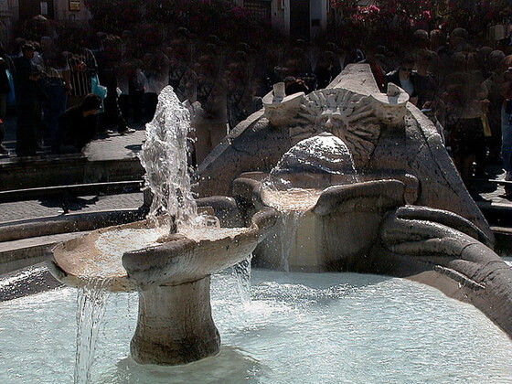 La Barcaccia in Piazza di Spagna