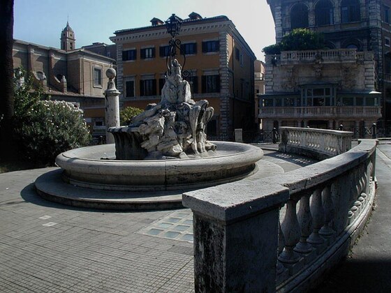 Fontana dei Navigatori