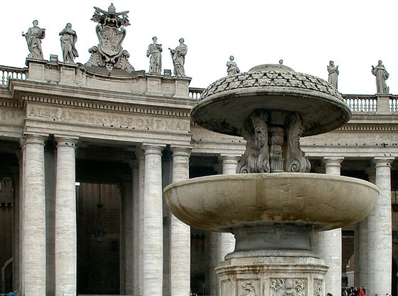 Fontane di Piazza San Pietro