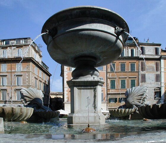 Piazza Santa Maria in Trastevere