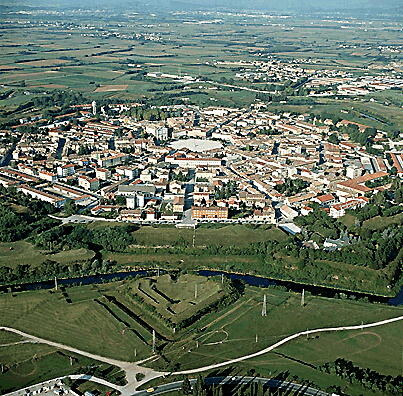 Città Fortezza, pianta poligonale di nove lati — Palmanova, Friuli Venezia Giulia