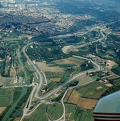 Autodromo, pianura emiliana, fiume Santerno — Imola, Emilia Romagna
