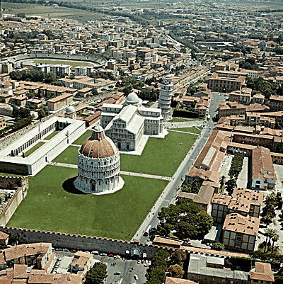 Piazza dei Miracoli, Torre pendente, Camposanto, Battistero, Duomo — Pisa, Toscana