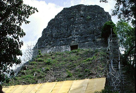 Tikal : tempio V
