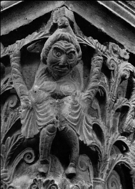 Capitello figurato, Anonimo