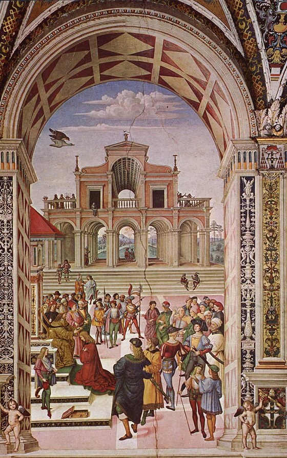 ENEA SILVIO INCORONATO POETA DA FEDERICO III. Tra i vari personaggi disposti nella grande piazza di Aquisgrana si scorge Enea Silvio mentre viene incoronato poeta dall’imperatore Federico III. Le figure dei personaggi, che assistono alla cerimonia, sembrano quasi delle decalcomanie, incollate ed immobili, che, nonostante il digradare delle loro dimensioni, non partecipano alla spazialità dell’ambiente secondo un logico ordine prospettico. Esse sembrano disposte in modo tale da rendere l’osservatore curioso di spaziare all’interno di quel contesto, alla ricerca di particolari curiosi e divertenti, l’esempio più lampante è costituito dalla raffigurazione di un uomo che bastona una donna. Fa poi da sfondo uno strano e suggestivo edificio, che per conformazione risulta inabitabile, e lascia intravedere, al di là dei portici, l’aperta campagna. Il dipinto, nonostante appaia, a livello compositivo, un po’ dispersivo, con i personaggi slegati fra loro, a causa di una quasi inesistente trama prospettica, è stato giudicato uno dei migliori del ciclo, grazie ad un’esecuzione accurata, ed è ritenuto in gran parte autografo.